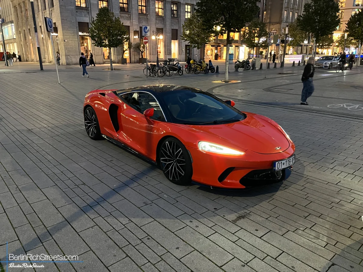 McLaren GT (2019) spotted in Düsseldorf — BerlinRichStreets